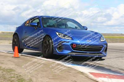 media/Mar-03-2024-Speed Ventures (Sun) [[3b44149adf]]/Green/Session 3 (Grapevine)/